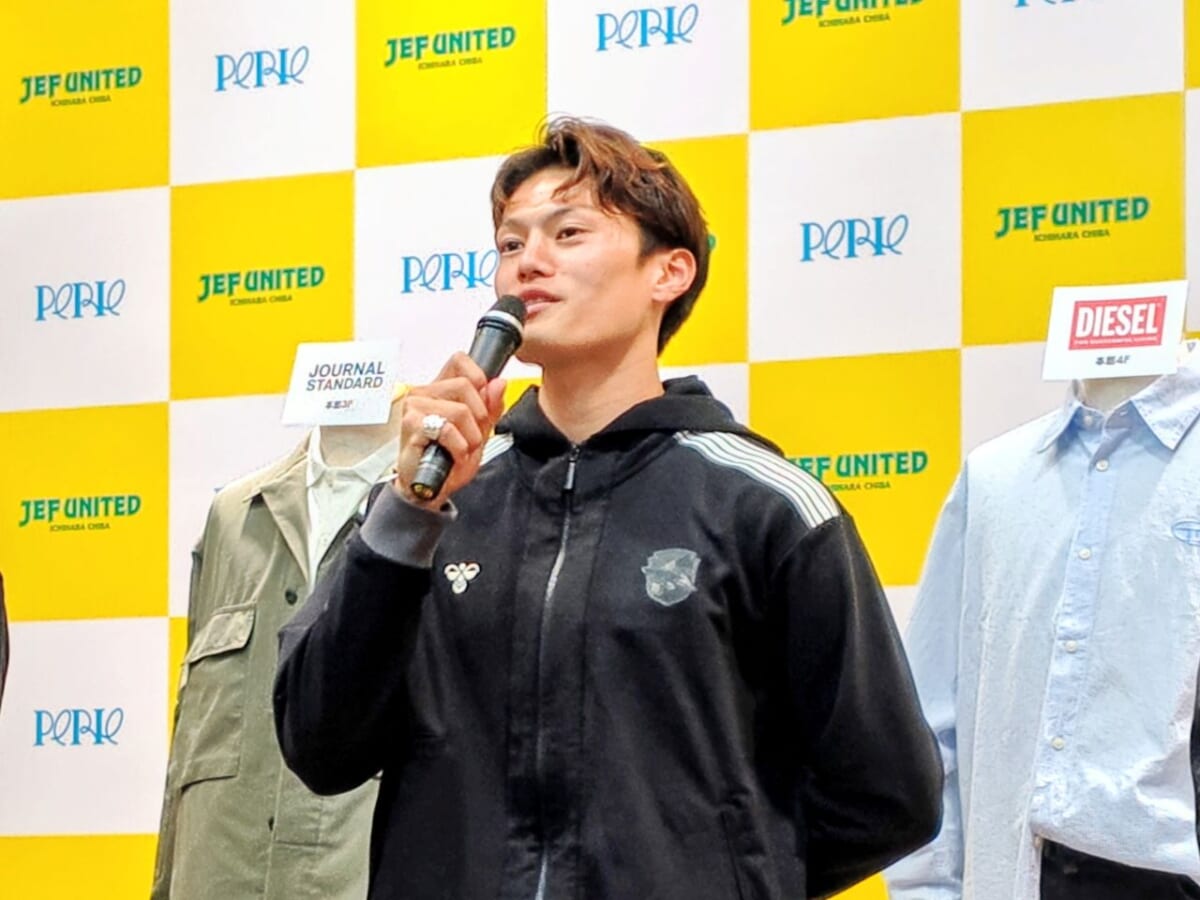 千葉県千葉市・ペリエ千葉、2026年4月24日（金）～2026年5月10日（日）ジェフユナイテッド市原・千葉J1昇格記念第2弾「GW限定！ジェフ オリジナルステッカー プレゼントキャンペーン」（2026年4月19日のイベントの様子・津久井匠海選手）