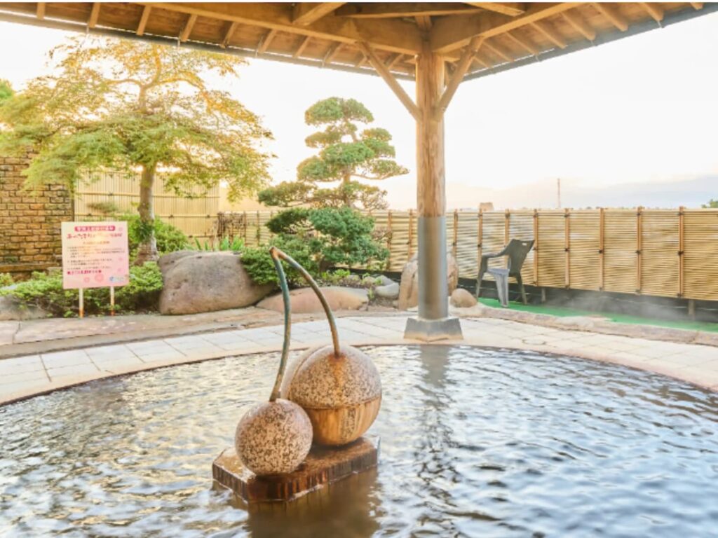 【山形県の人気日帰り温泉】「寒河江花咲か温泉 ゆ〜チェリー」は3つの異なる源泉が楽しめる施設 - All About ニュース