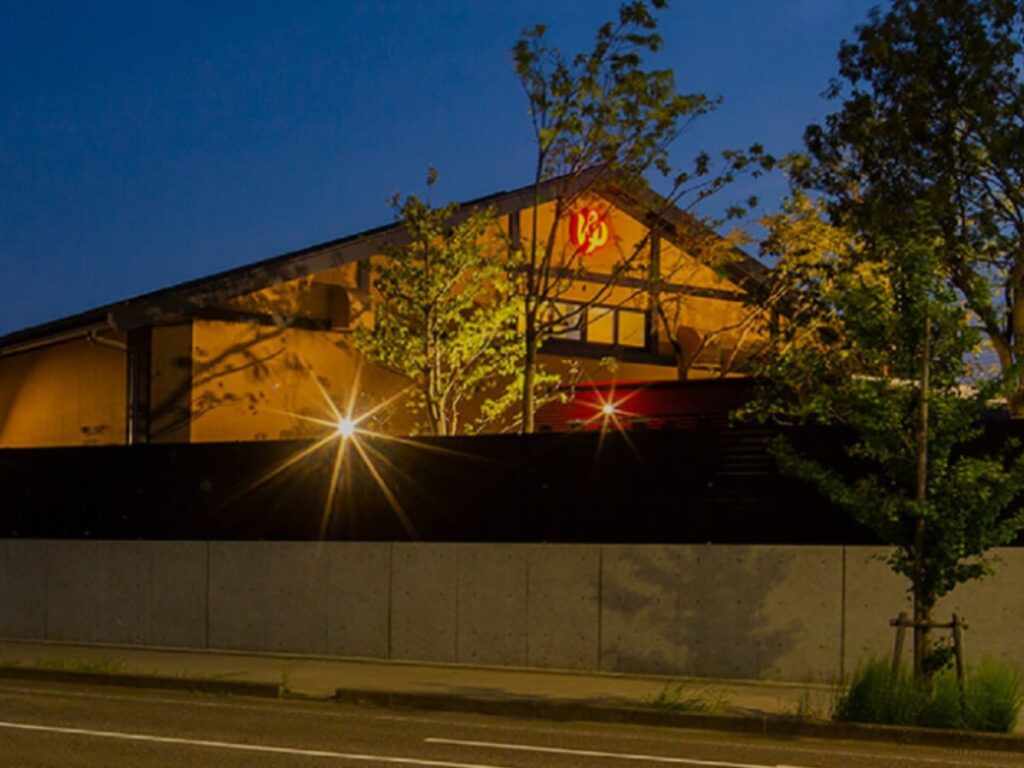 【石川県の人気スーパー銭湯】「満天の湯 白山インター店」はすべてが露天風呂感覚の施設。光明石温泉（人工温泉）でリラックス - All About ニュース