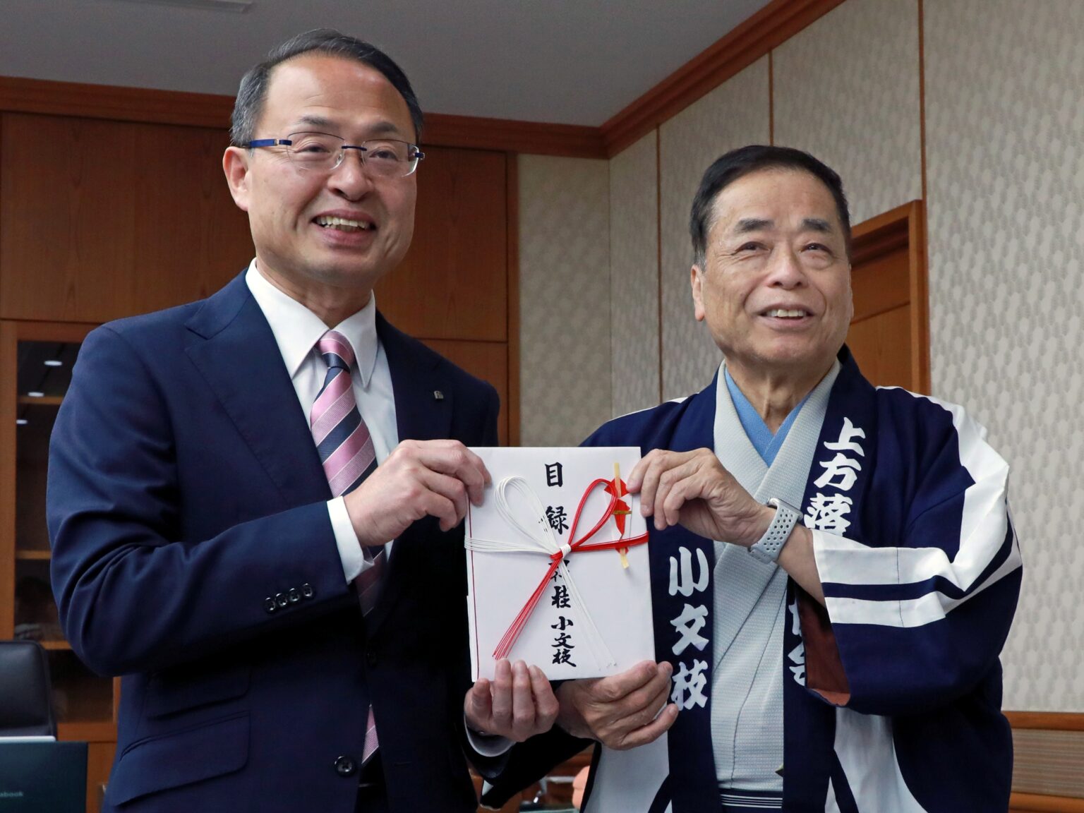 桂小文枝、能登復興へ寄付目録贈呈! 全国55カ所チャリティー落語会“千秋楽”を前に石川県知事を表敬訪問 | FANY Magazine