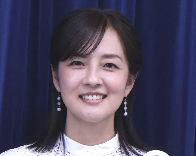 鈴木奈穂子アナ