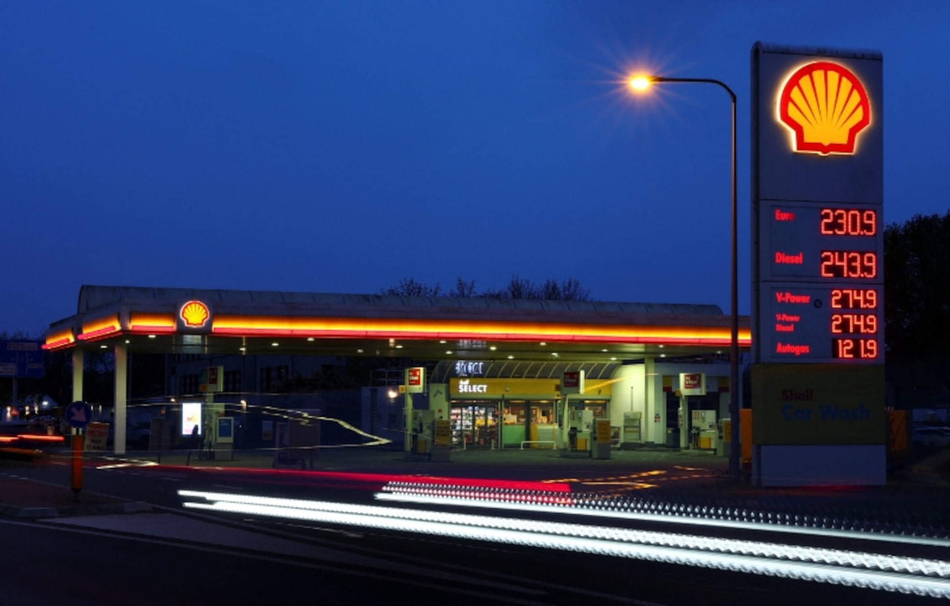 ＥＵ、5カ月分のジェット燃料確保可能　生産と戦略備蓄放出で