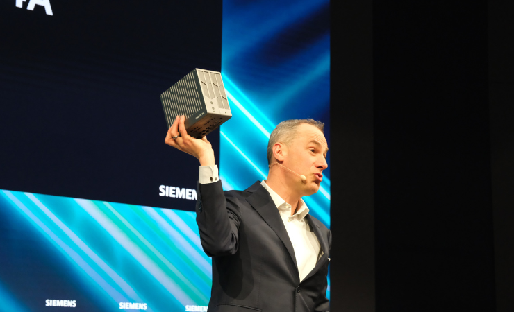 シーメンス、ダッソー・システムズ、シュナイダー・エレクトロニックの「欧州ビック３」が示したAI新フェーズと「勝ち筋」とは　Hannover Messe 2026【電通・森直樹氏】 | Agenda note (アジェンダノート)