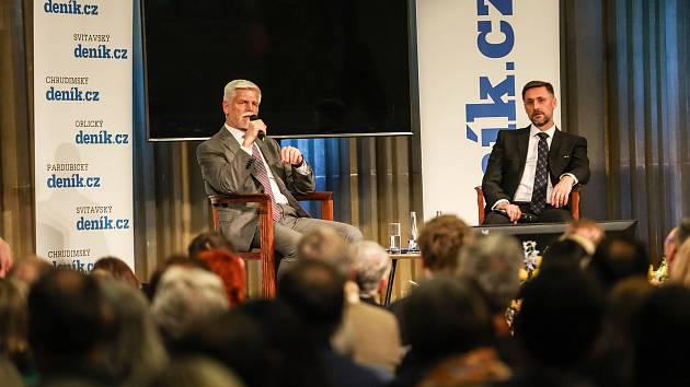 チェコのペトル・パヴェル大統領、ヨーロッパ合衆国の創設がヨーロッパの唯一の解決策だと語る (リンクはチェコ語)