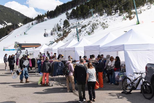 ソルデュ アウトレットで最大 70% 割引