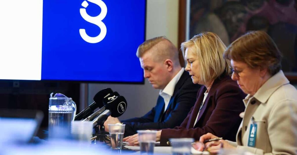 政府が移民厳格化案を提出し、市民権試験が前進