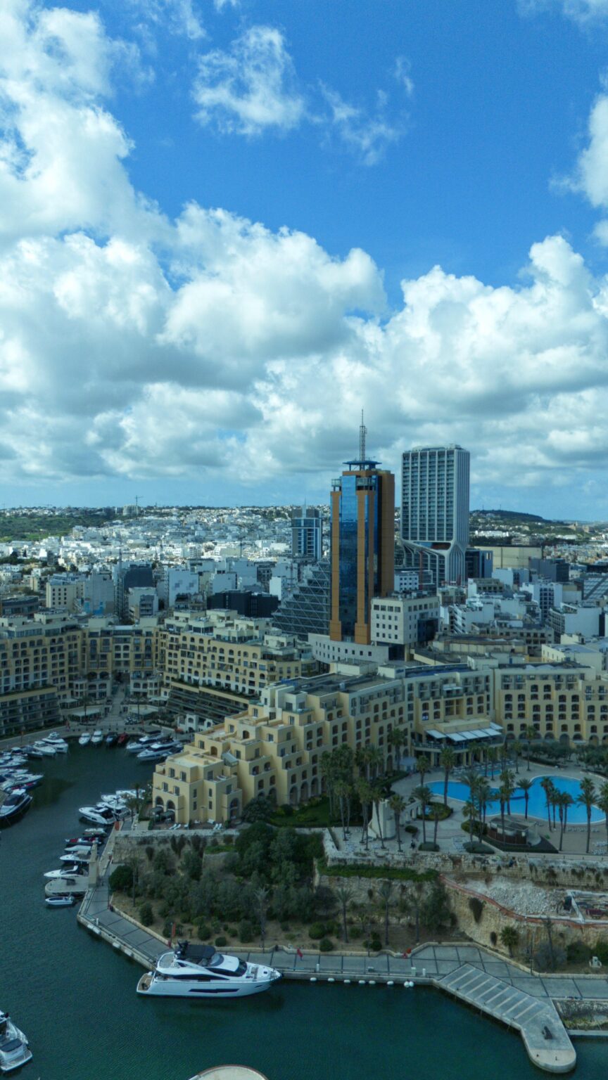 去年DJと一緒にマルタを訪れました