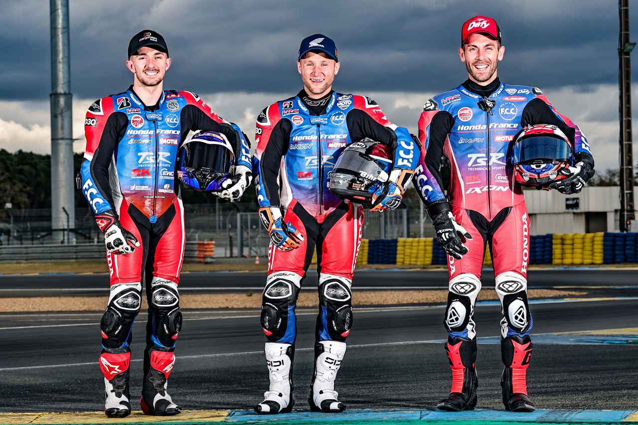 画像: F.C.C. TSR Honda France 2026のライダー3名。写真左から順に、John McPhee(ジョン・マクフィー)、Alan Techer(アラン・テシェ)、Corentin Perolari(コロンタン・ペロラーリ)。