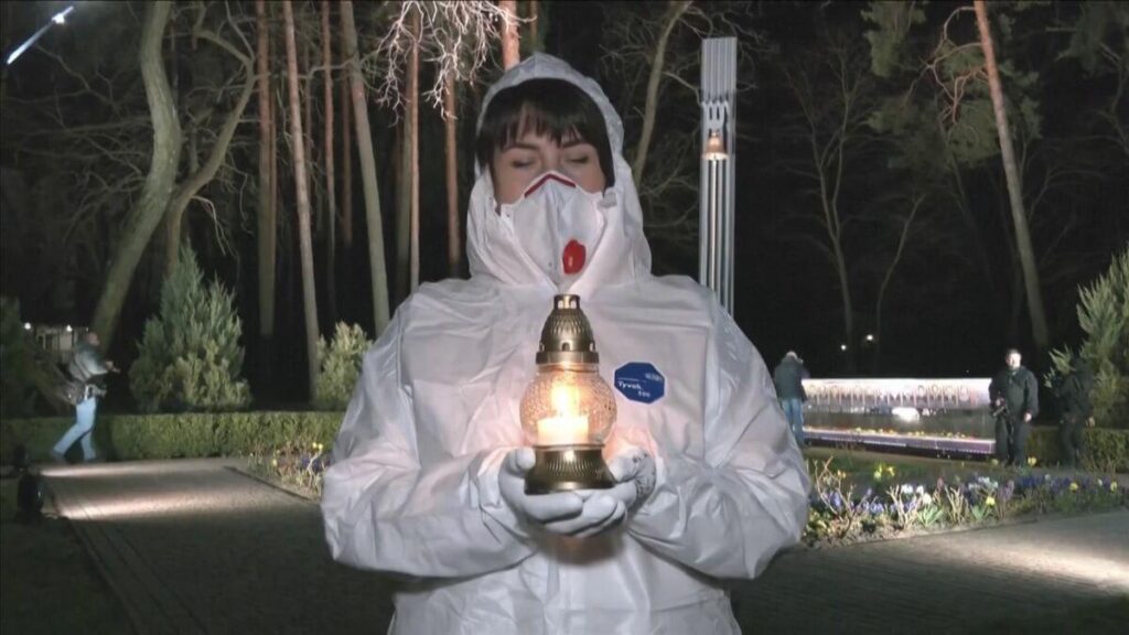 チョルノービリ原発事故から40年 事故が起きた時刻に合わせて追悼式典 ウクライナ・スラブティチ