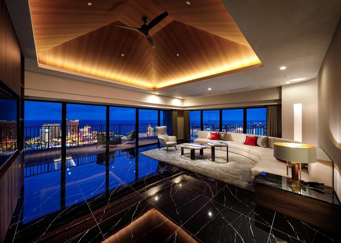 ロイヤルスイート 242平米