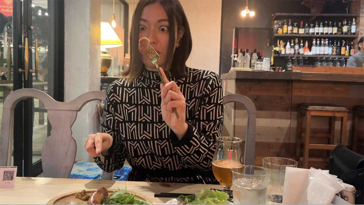 KOZAの夜はせんべろだけじゃない。気分はドイツ、そしてフランス！？Butcher Grill&Barでオトナ女子会。〜喜友名ひとみの酒場巡り〜（沖縄市）