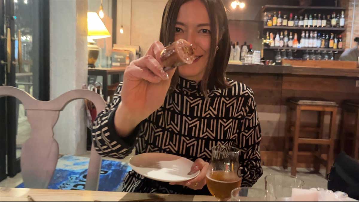 KOZAの夜はせんべろだけじゃない。気分はドイツ、そしてフランス！？Butcher Grill&Barでオトナ女子会。〜喜友名ひとみの酒場巡り〜（沖縄市）