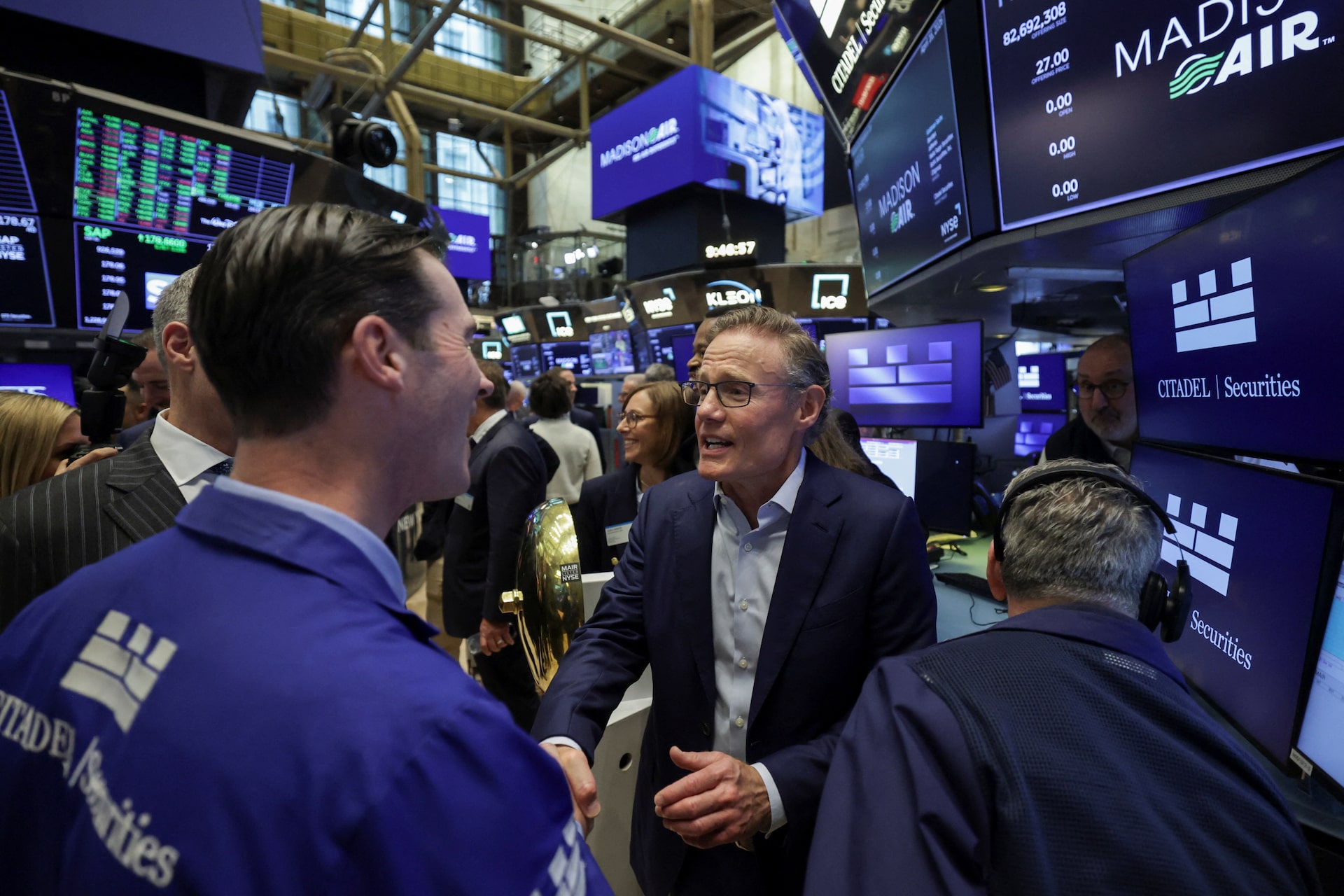 米国株式市場・序盤＝ダウ・ナスダック1％超上昇、ホルムズ海峡開放を好感