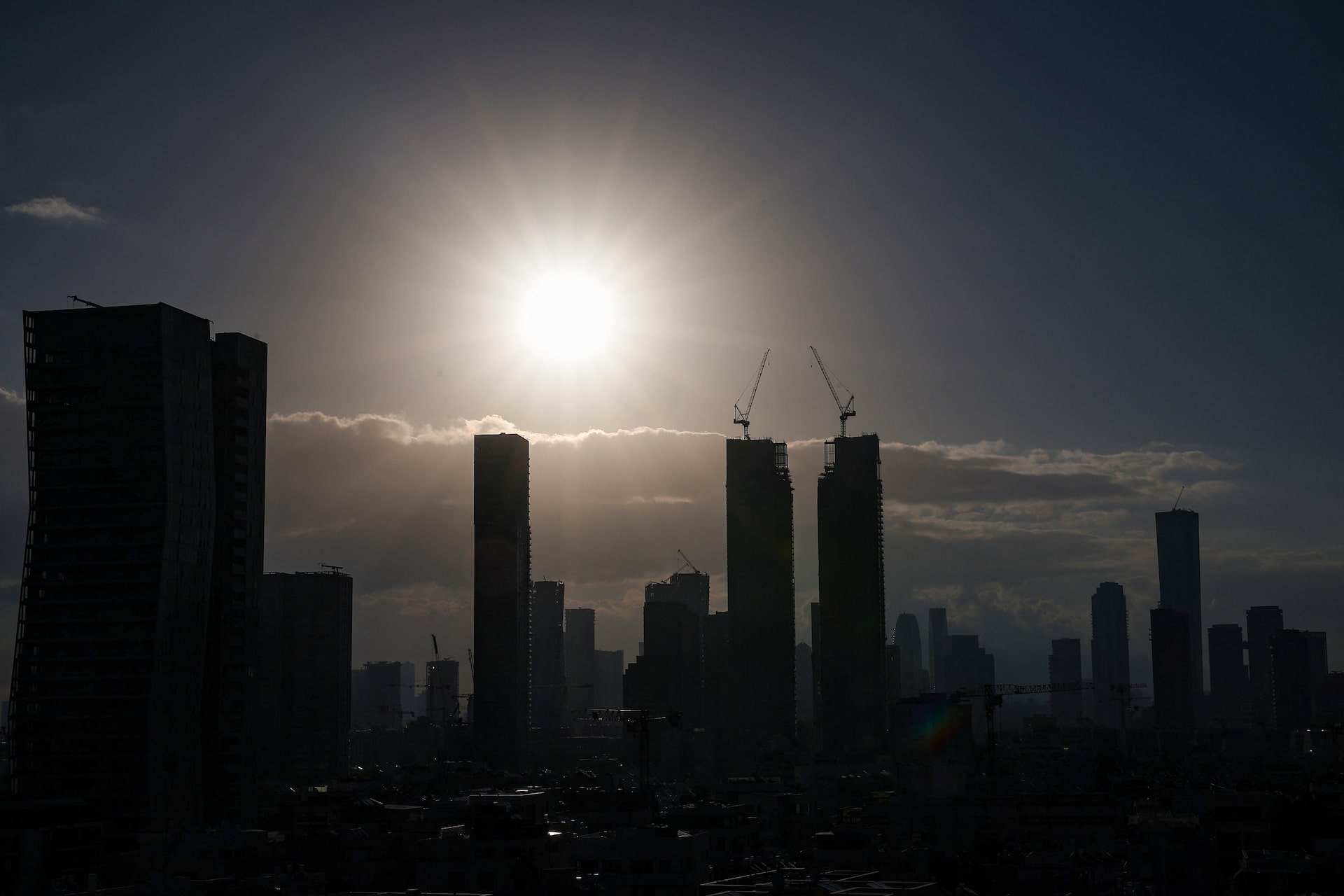 ヒズボラ、イスラエルに向けミサイル発射＝イスラエル軍