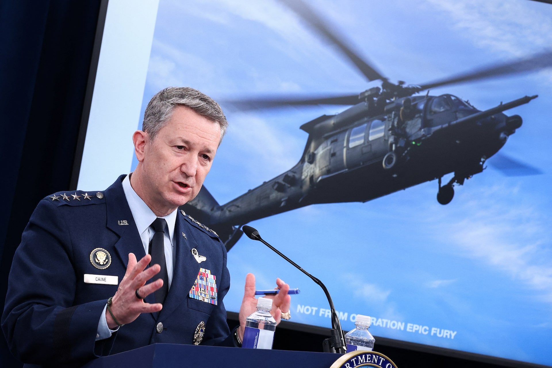 米国防総省高官「対イラン戦費は250億ドル」、初の公式推定