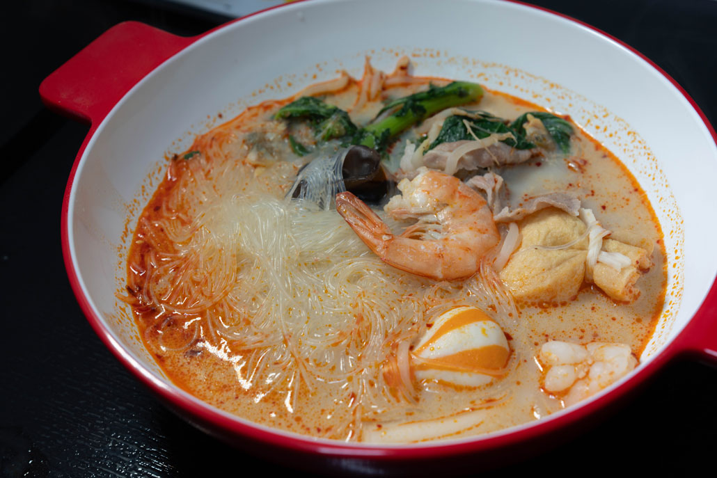 「金鑫麻辣湯（キンキン マーラータン）」　画像１