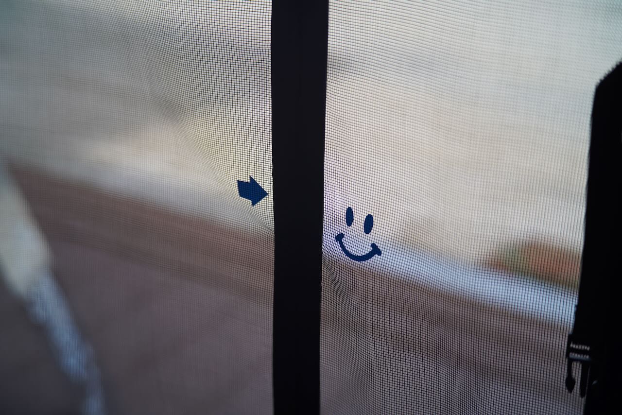 BLUE ROSE COFFEE　カフェ　しまなみ海道　ドーナツ　店内　ニコちゃん