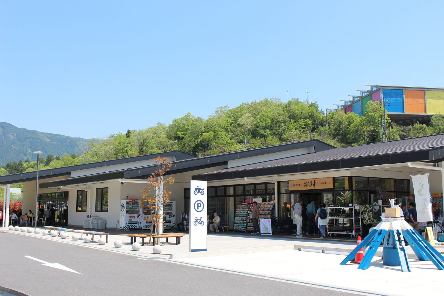 【京都府・南山城村】府内唯一の村にある道の駅「お茶の京都 みなみやましろ村」 | 地球の歩き方