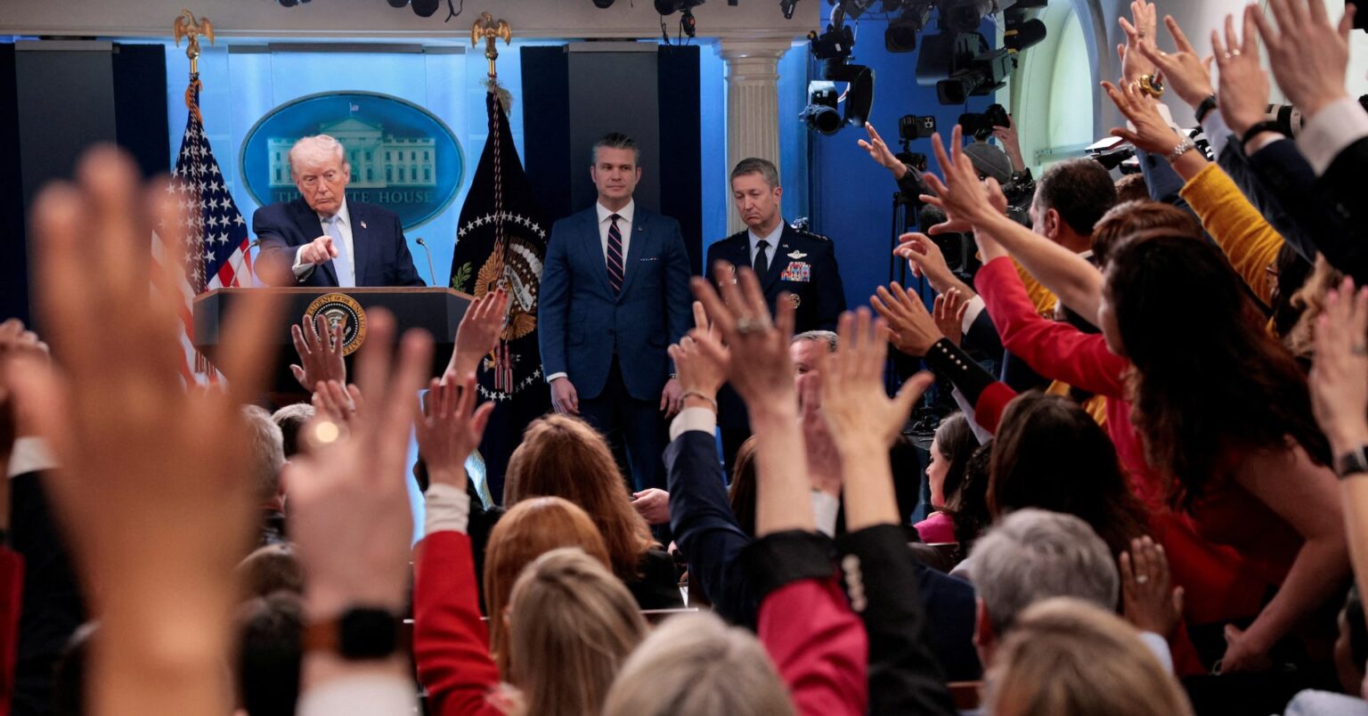 イラン、米の停戦案拒否 トランプ氏「一夜で国全体壊滅」も | ロイター イラン、米の停戦案拒否 トランプ氏「一夜で国全体壊滅」も | ロイター