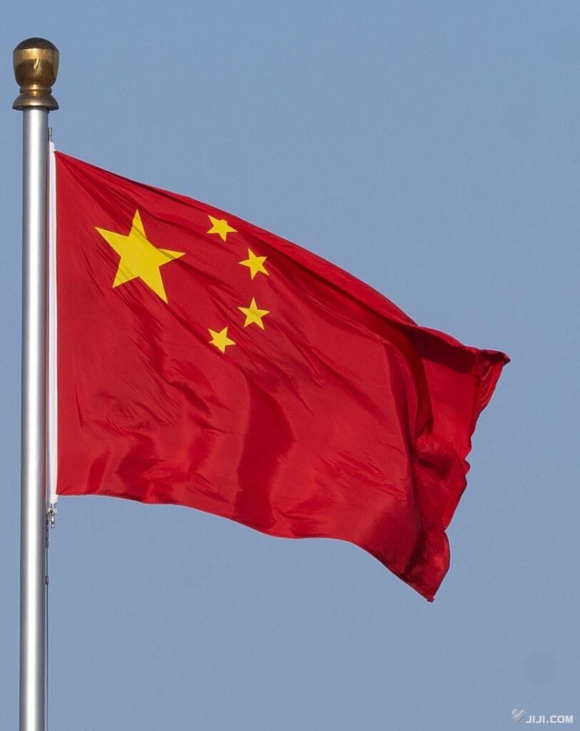 中国政府「我が国の若者が寝そべり族になるのは外国による陰謀」