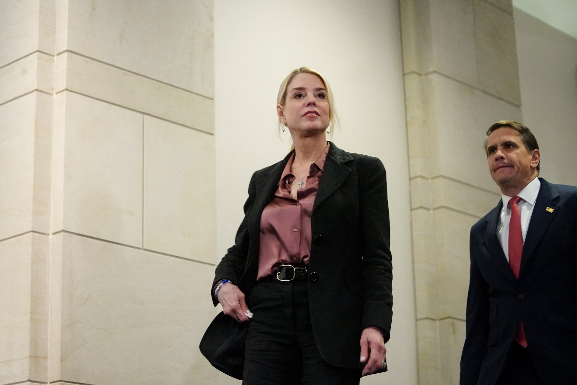 トランプ氏、司法長官の解任協議 エプスタイン疑惑対応に不満=報道