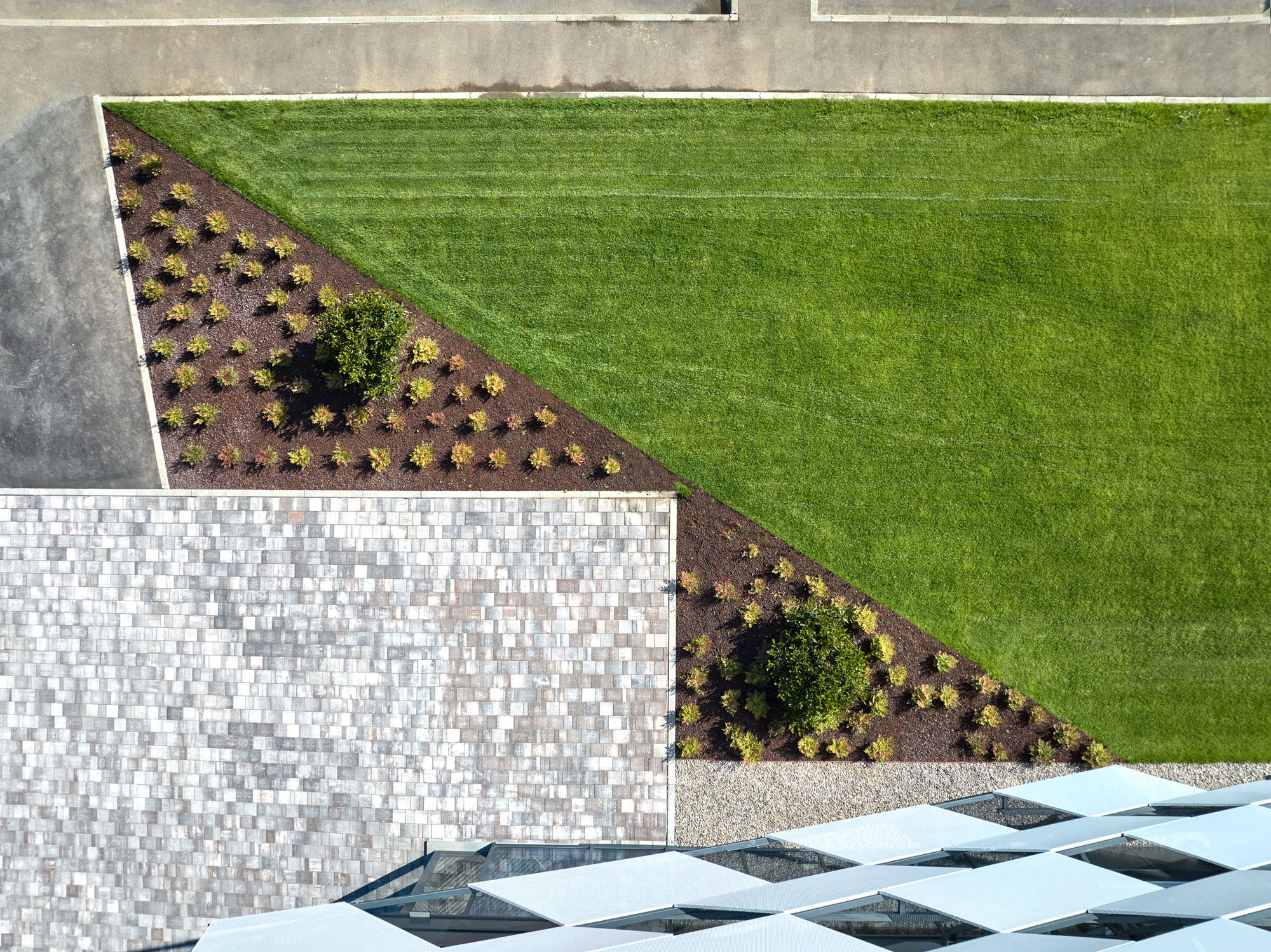 〈NUVOLA 75〉AMBIENTEVARIO