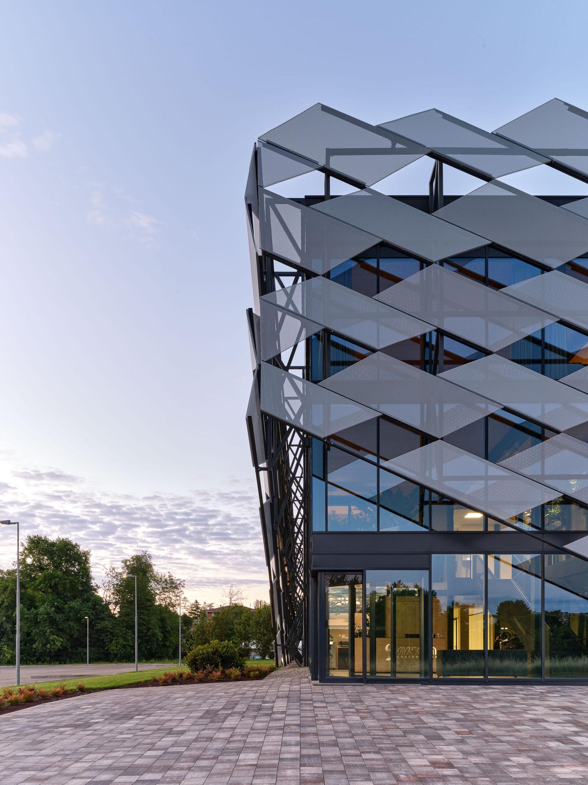 〈NUVOLA 75〉AMBIENTEVARIO