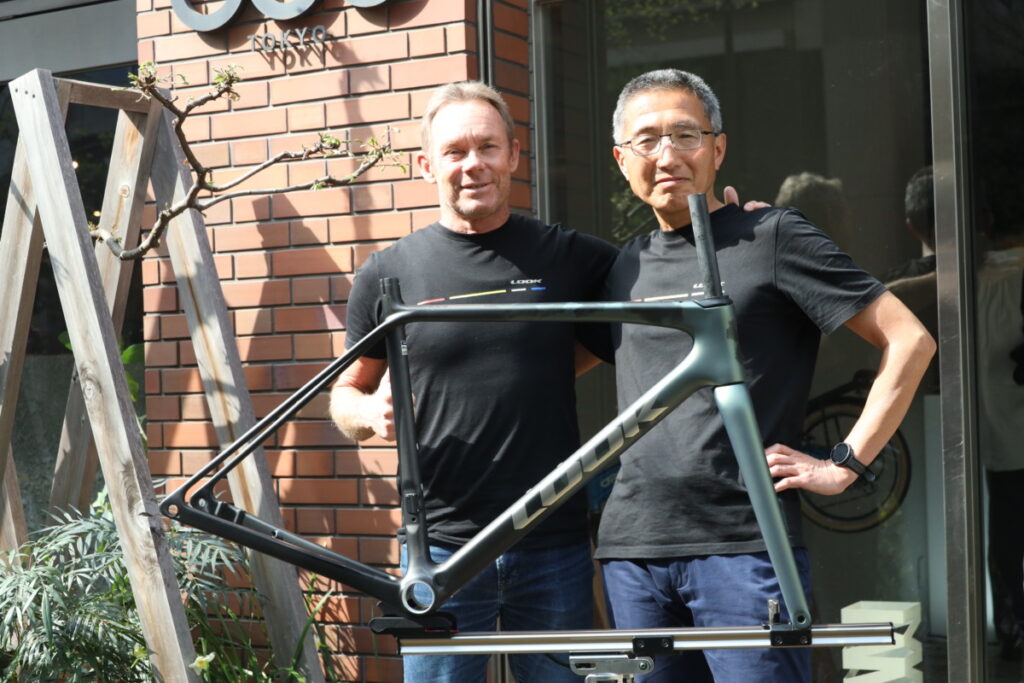 フランスの名門ロードバイクを扱うLOOK JAPAN始動と新型「785 HUEZ 2 RS」発表