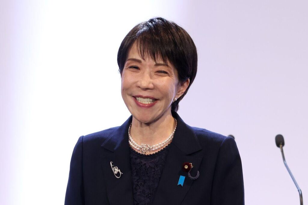 SNS駆使の高市首相、失言回避の｢逃げ恥｣戦略の見方も－就任から半年