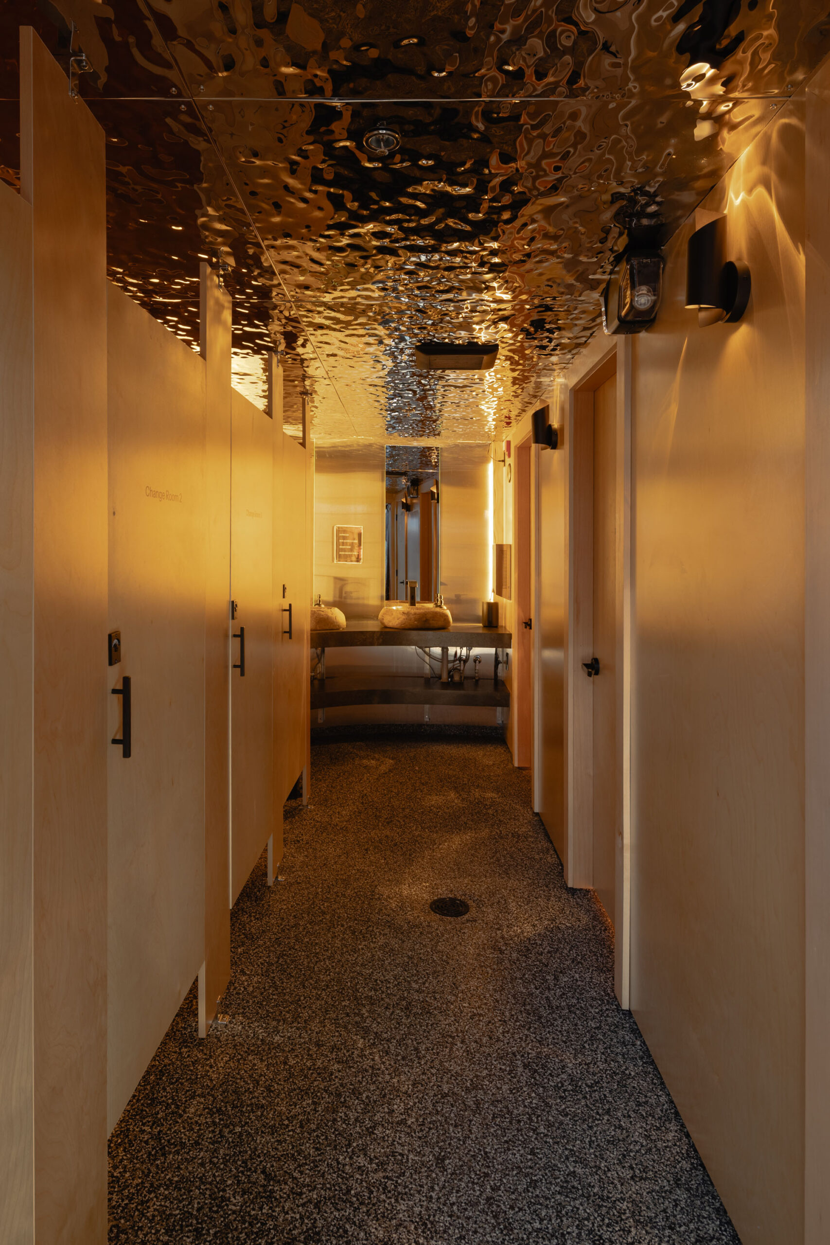 〈Aerth Saunas〉Hello Wood