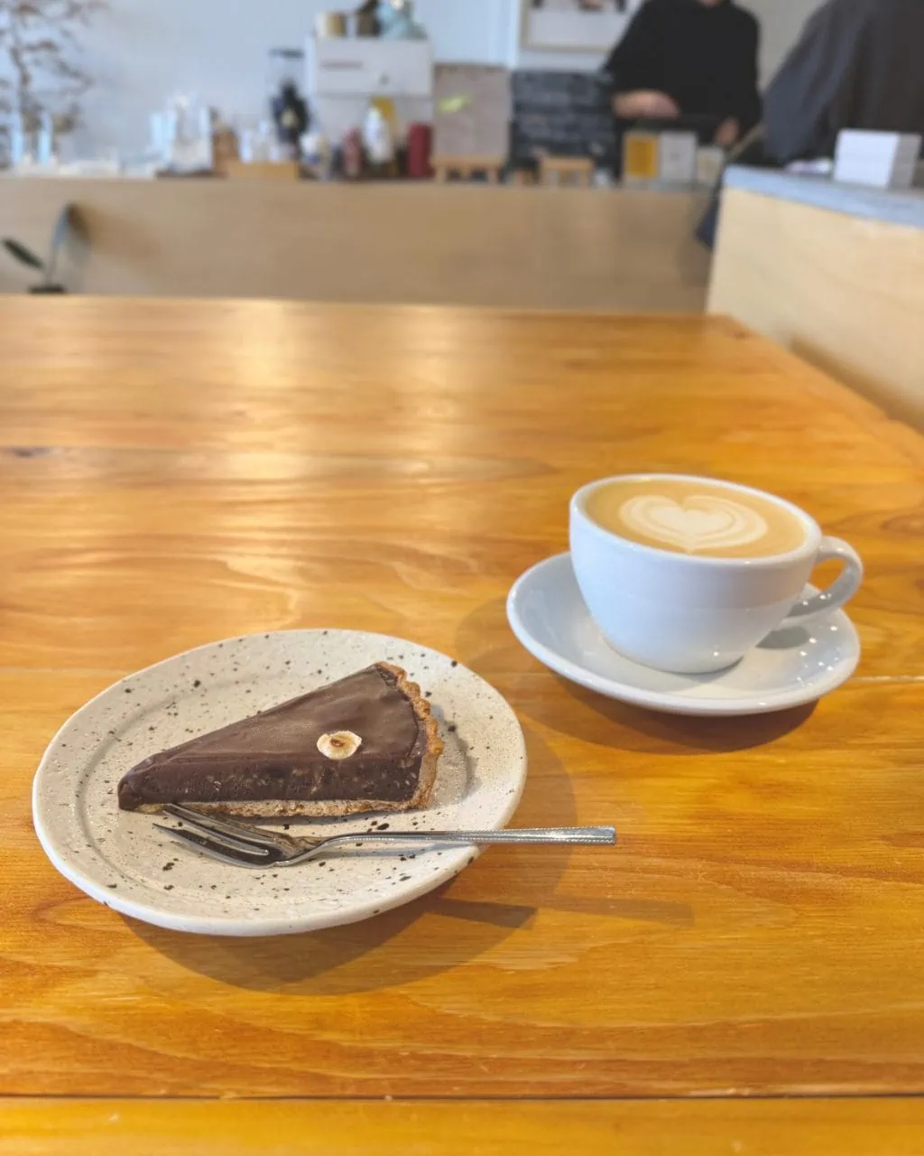 【私の偏愛青森旅】 念願のカフェで過ごすひとり時間。セレクトショップで見つけた、新しい自分の形