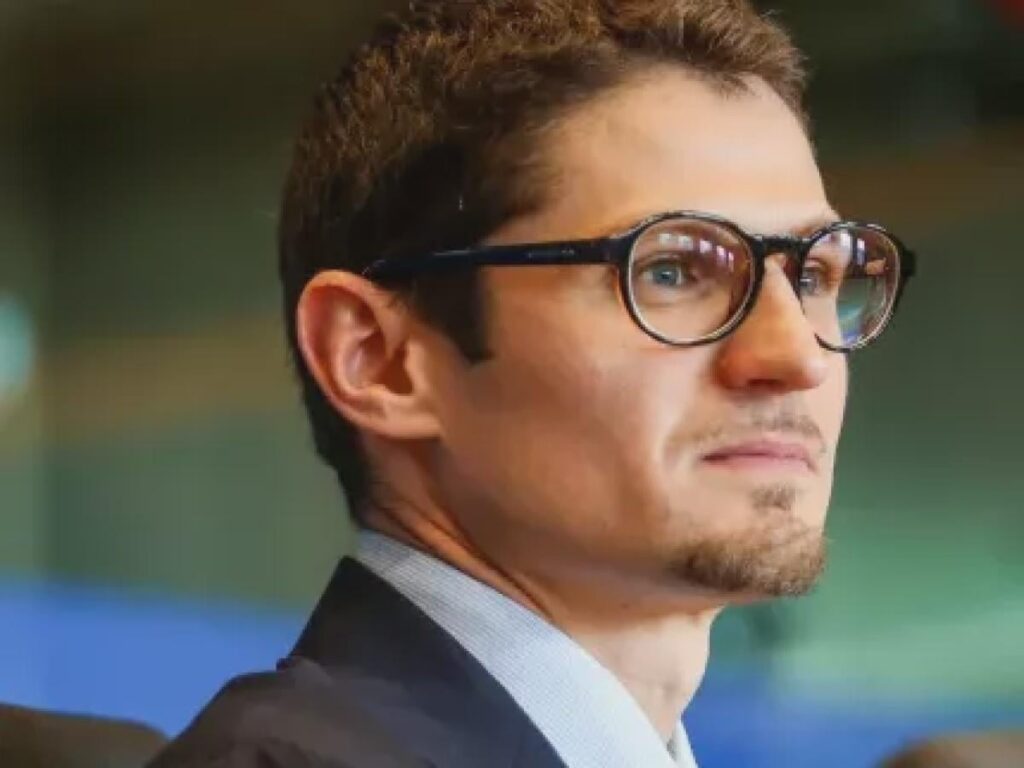 ヨーロッパの軍隊：法学者ファッブリーニによれば、「フランスとイタリアが1952年の（忘れられた）条約を批准していれば、我々はすでに共通の防衛手段を持っていただろう」