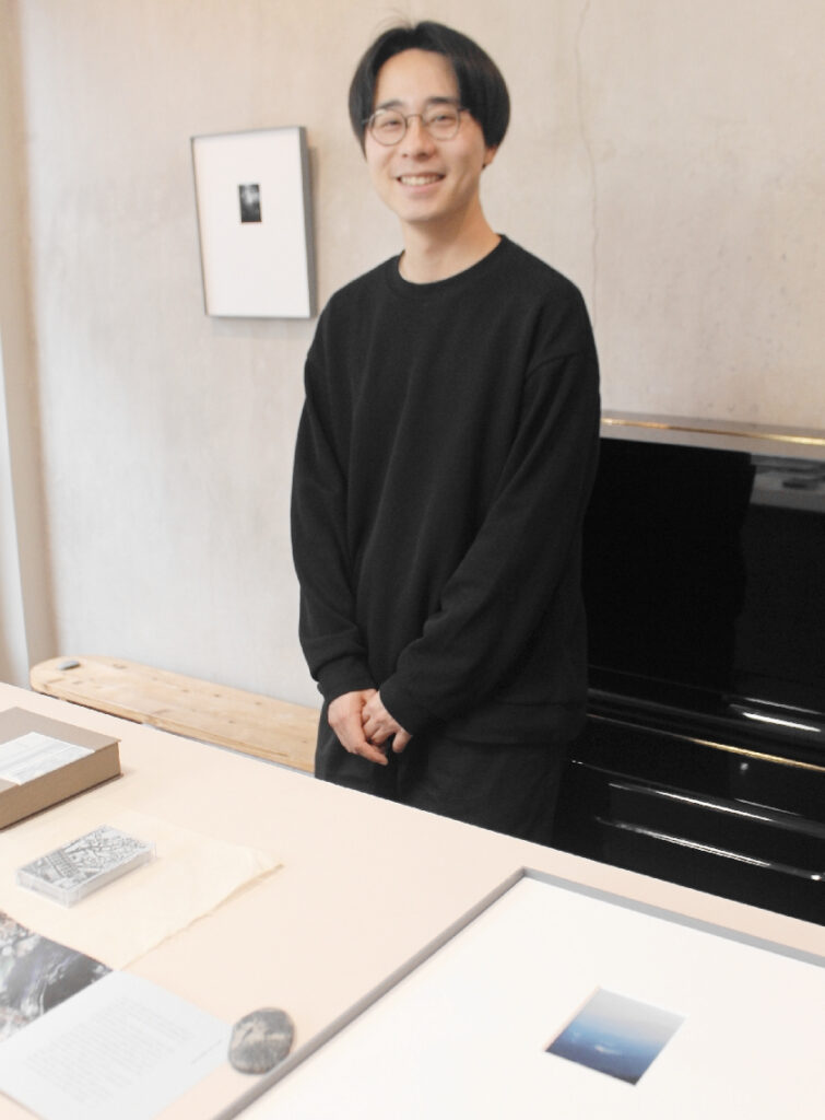 竹田市でアーティストらのグループが展覧会開催　宮崎県諸塚村の風景などを作品に - 大分のニュースなら 大分合同新聞プレミアムオンライン Gate