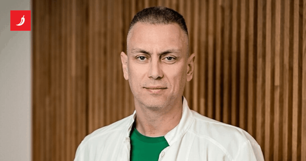 医師が手術の対価として賄賂を受け取っている様子が撮影された。彼は刑務所に行くつもりはない