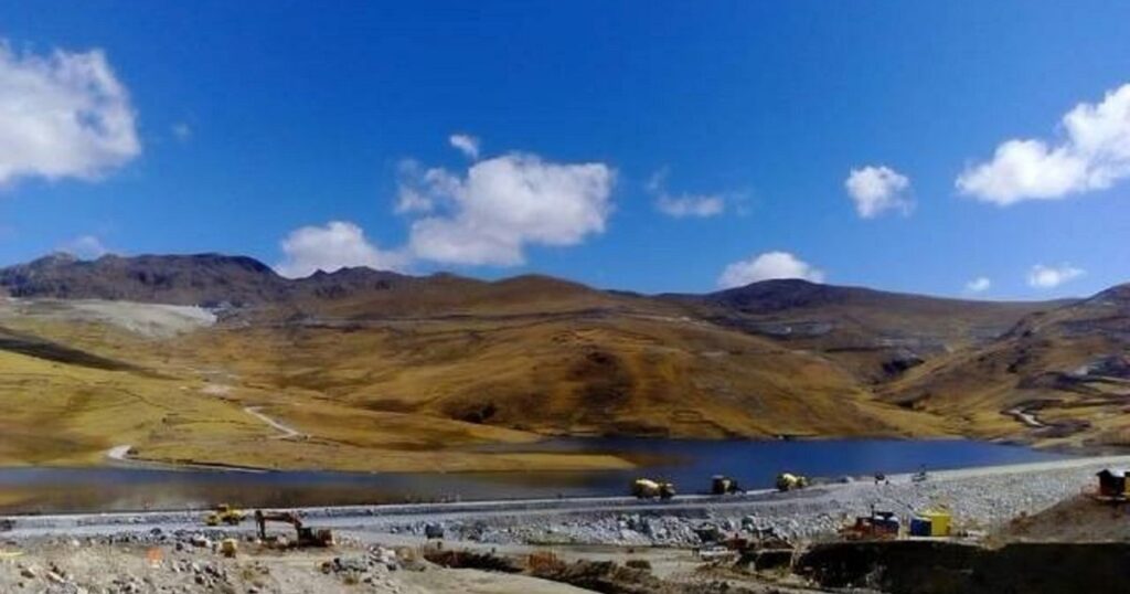 Peru: MMG halts Las Bambas mine operations after Fuerabamba community protests and accuses company of failure to meet investment commitments