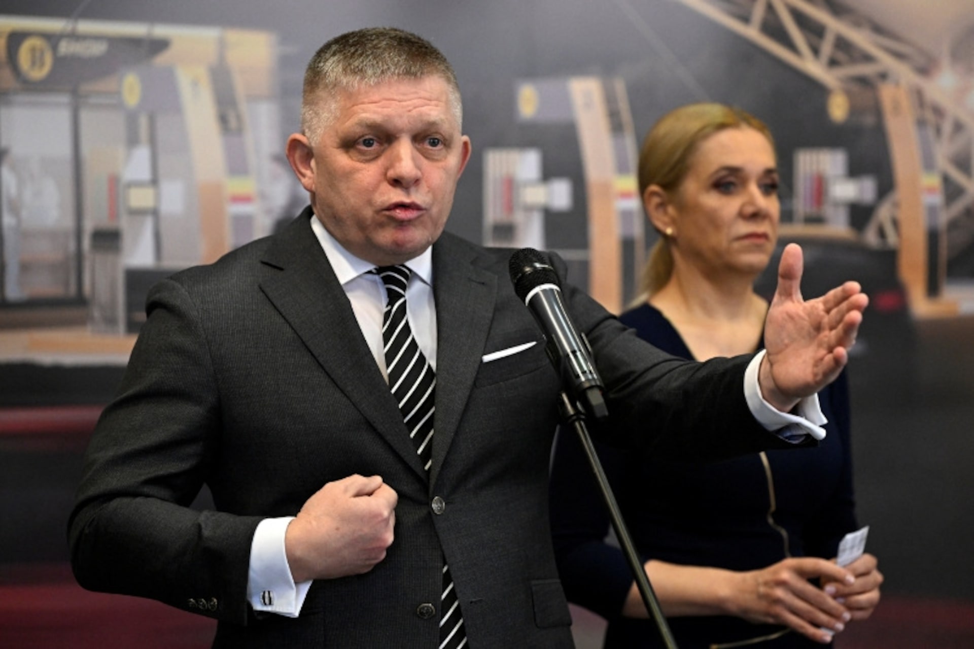 スロバキア首相、ロシア産石油への制裁解除主張　エネ危機受け