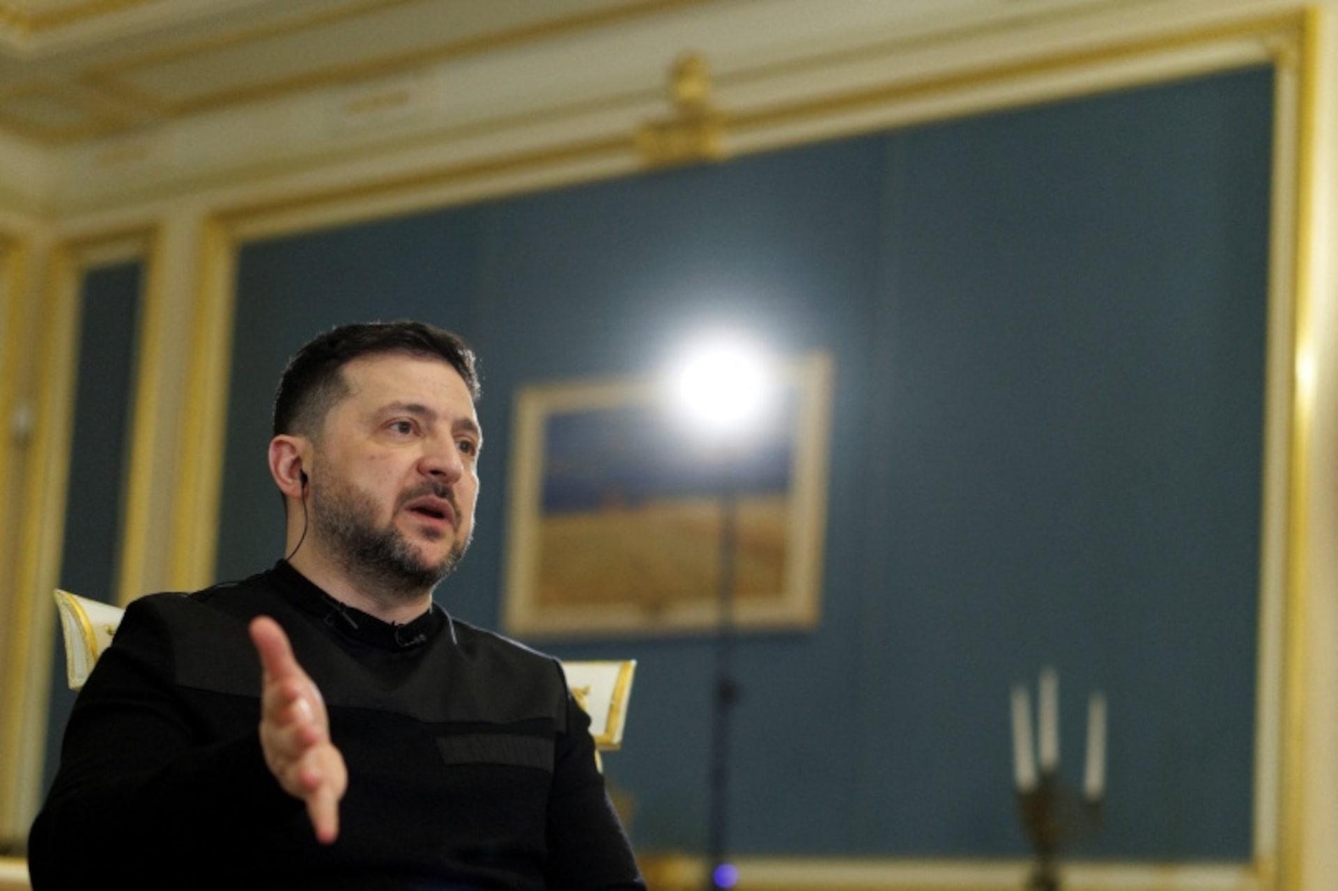 ウクライナ軍、ロシアの攻勢阻止 前線は良好=ゼレンスキー氏