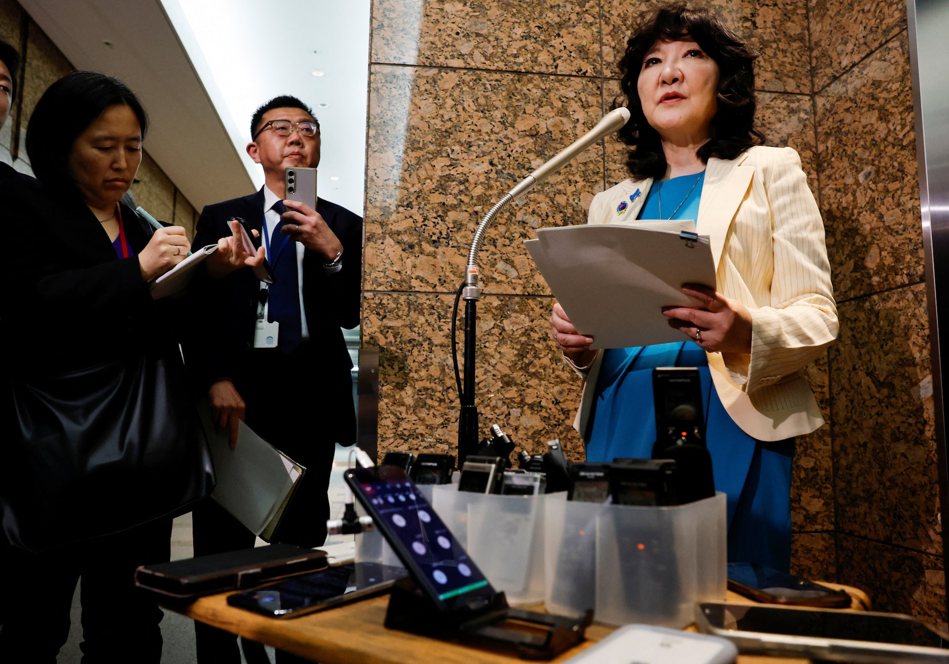 いよいよ「断固たる措置」とるタイミング近づいてきた＝為替で片山財務相