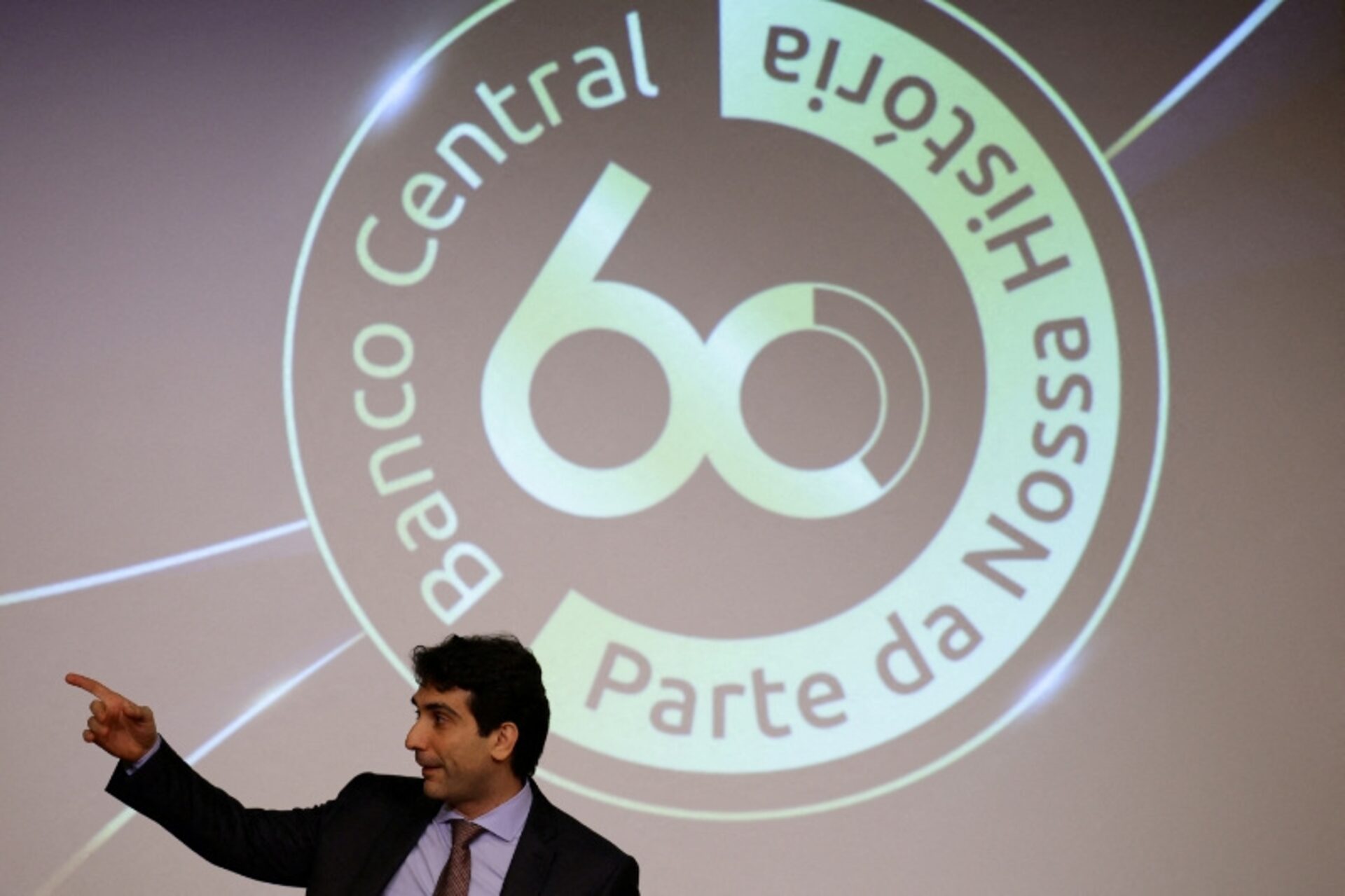 ブラジル中銀、原油ショックで政策調整急がず　概況に変化ない＝総裁