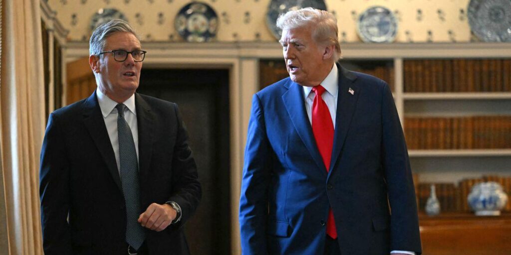 英国人の5人に2人以上が、英国は米国に「近すぎる」ため、ドナルド・トランプ氏から距離を置くべきだと考えている