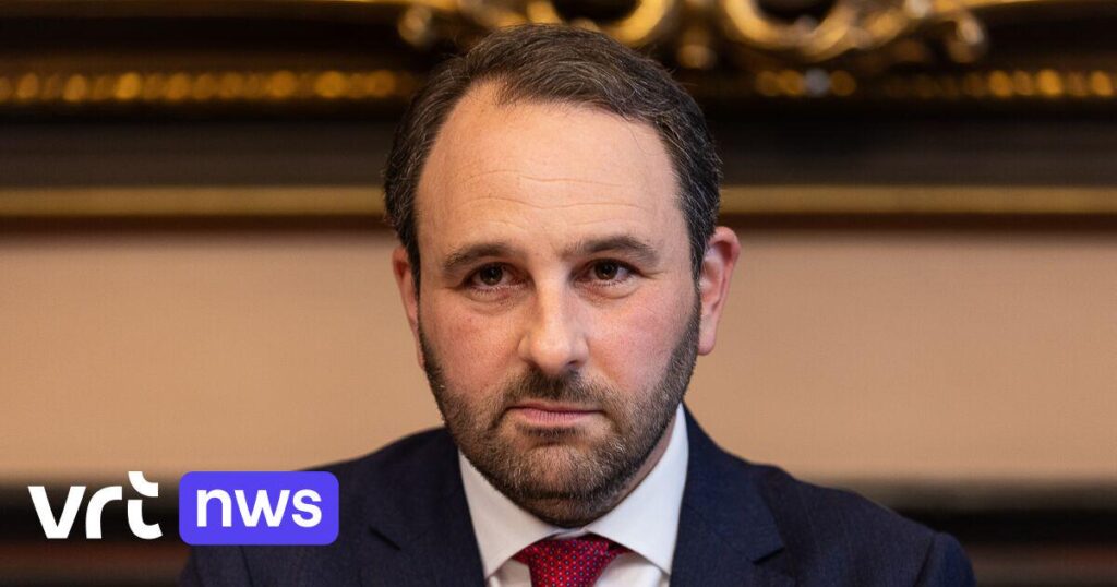 義務論委員会、割礼議論におけるフライリヒの役割を批判：「立法過程への無許可の干渉」 VRT NWS ニュース