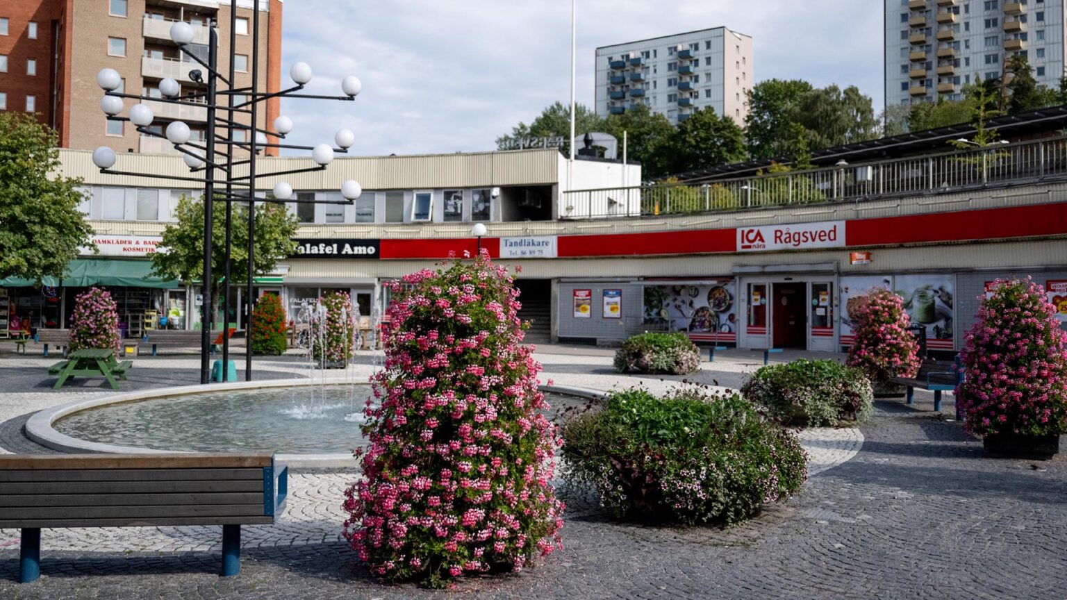 郊外の方言を話すと就職のチャンスに影響する