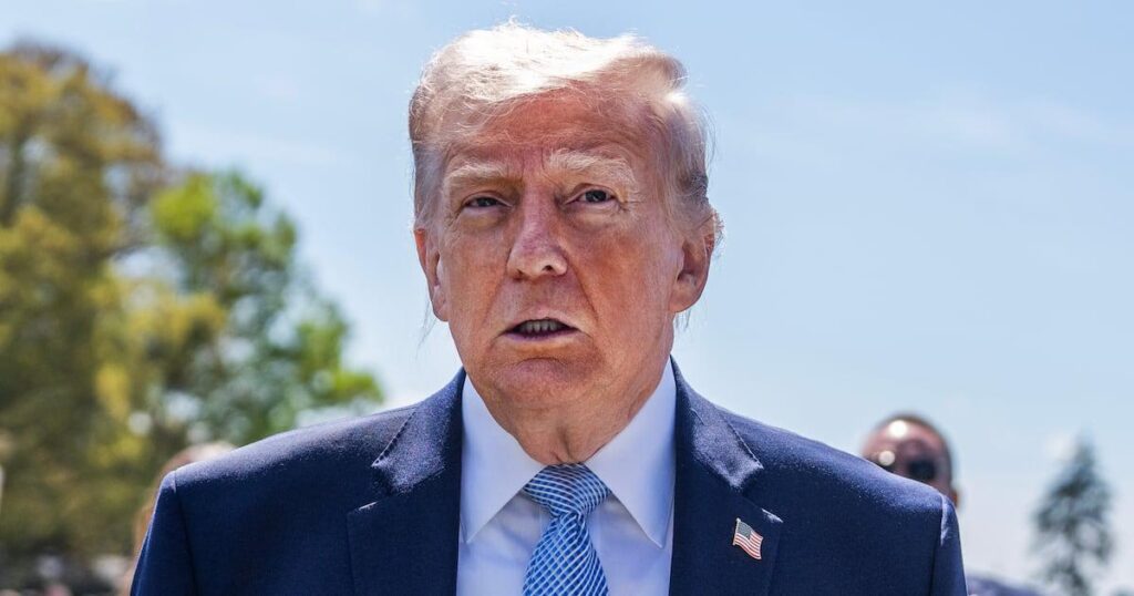 ホワイトハウスのリークでトランプ氏が数時間にわたる暴挙の末会見から退席したことが明らかに