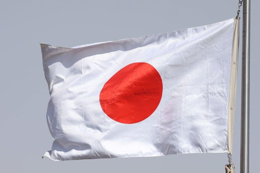 自国の国旗損壊を罪に問うことの深刻さを考える ― ＜その発想法はファシズムや社会主義のような権威主義から来るもの＞