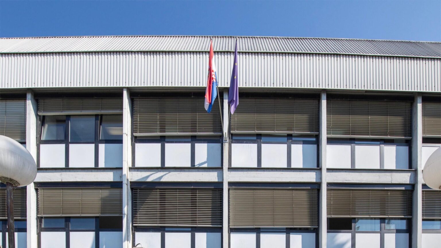 ヴァラジュディン会長、女性審判員に性的虐待：すべてを自白し、慈善活動を行った