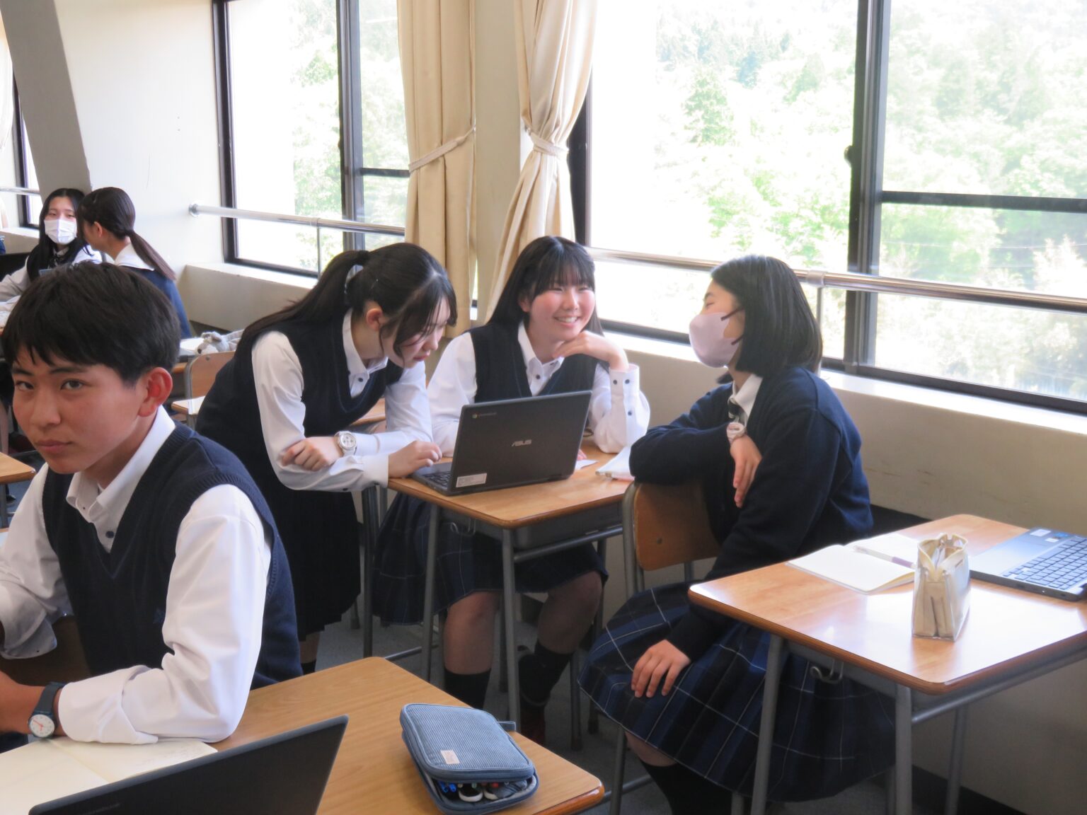 高校1年生140名が企業・大学と挑む探究学習 | 麗澤瑞浪中学・高等学校