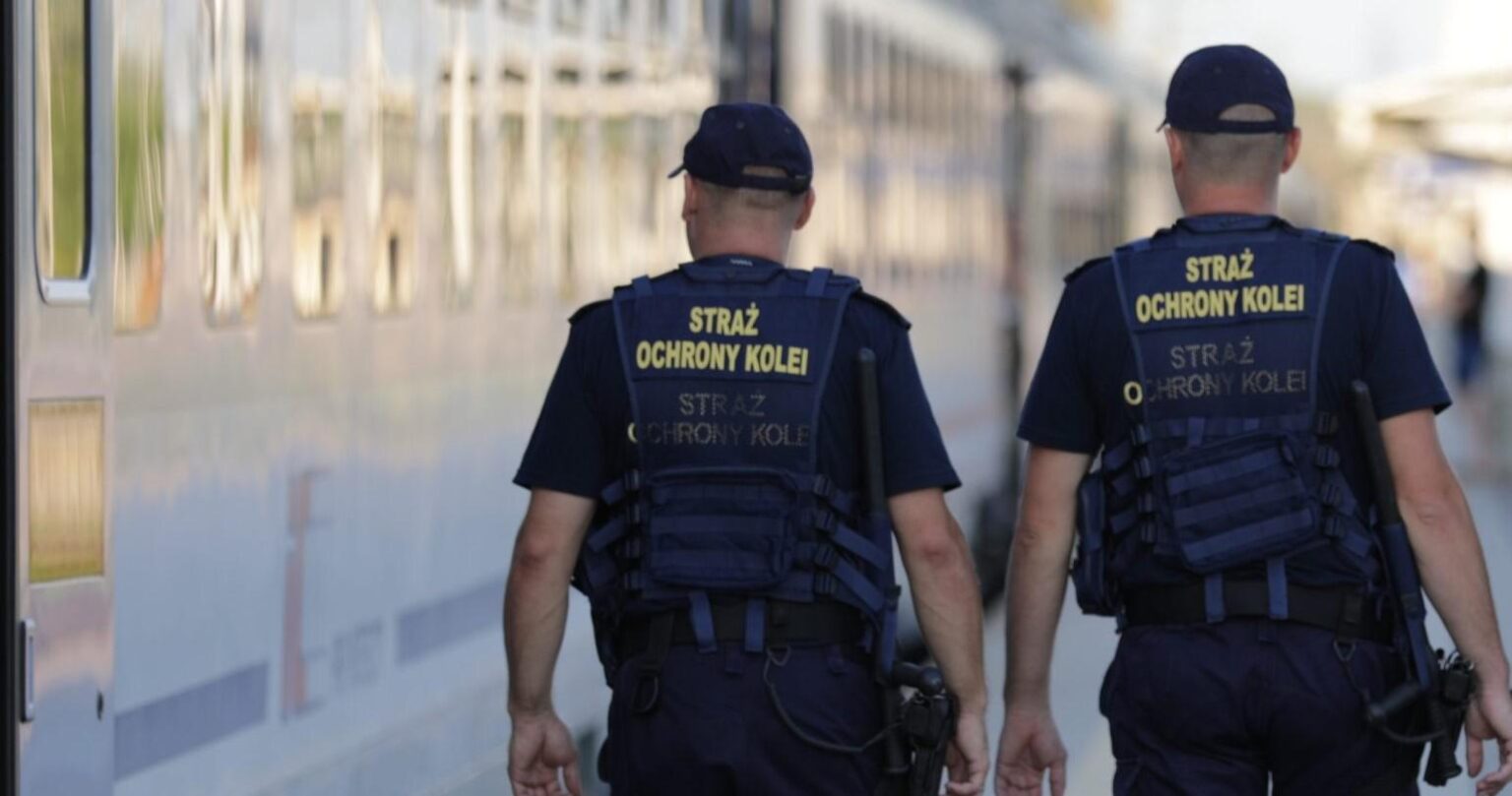 ポーランドで中国人男性、鉄道インフラの写真撮影後に拘束