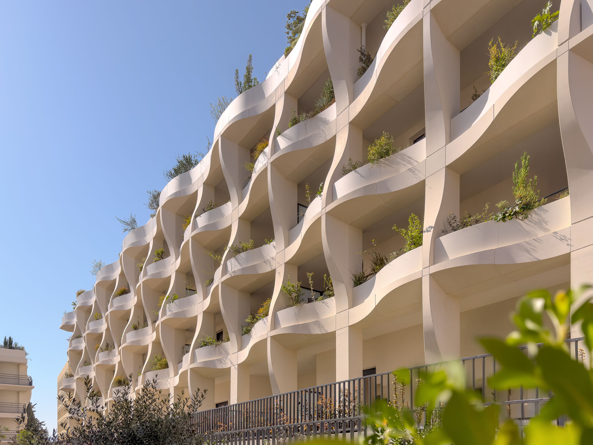 〈THEIA〉ヴィンセント・カレボー・アーキテクチャー（Vincent Callebaut Architectures）