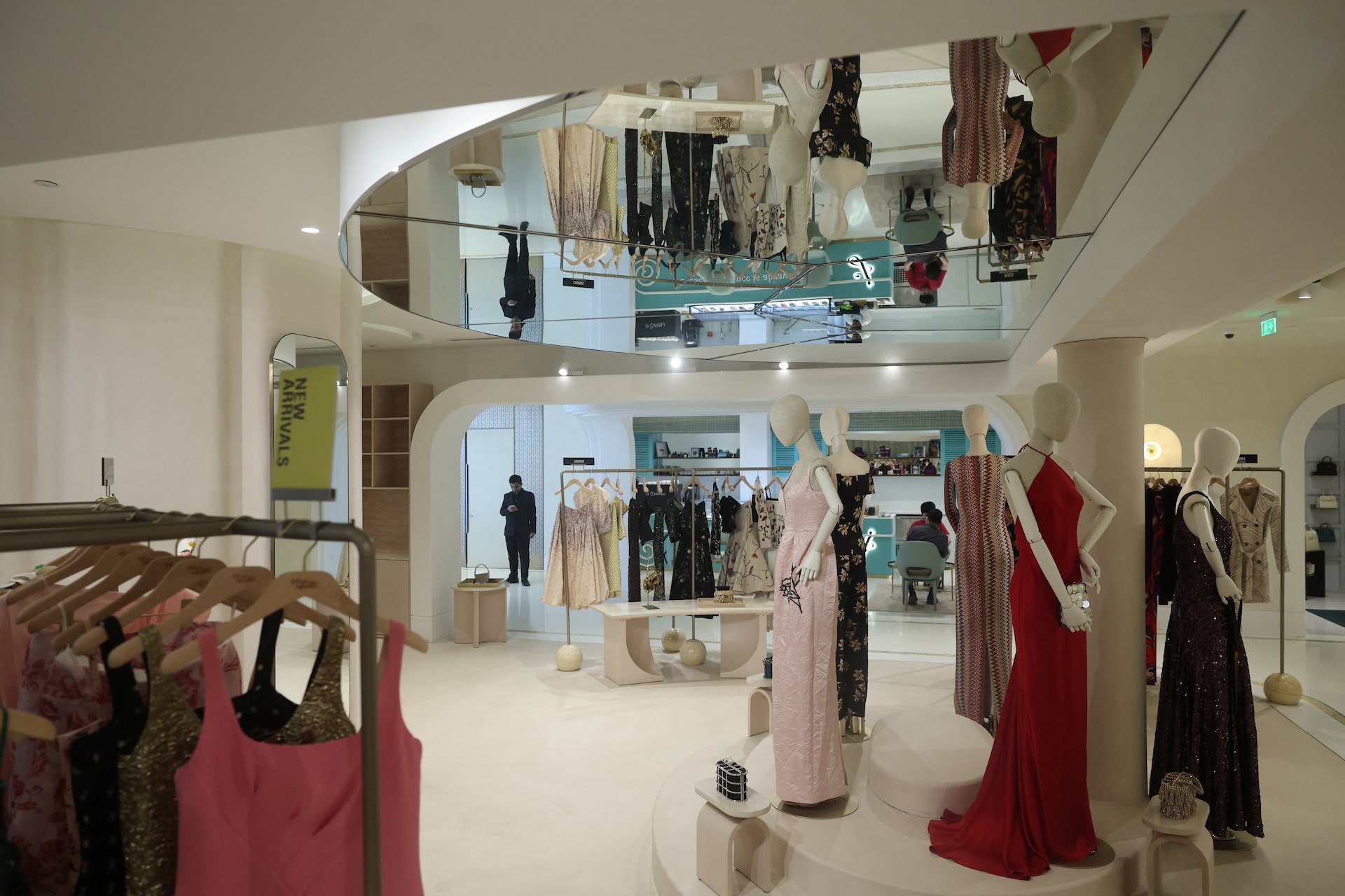 アングル：インドへの高級ブランド進出、実店舗スペース不足が壁に