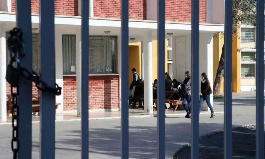 イスラエル人による反ユダヤ主義のカチメリーニ教授に対する苦情、kathhimerini.com.cy